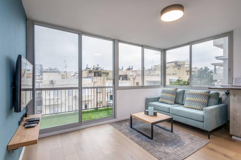 Yirmeyahou Suites By Sea U Tlv Tel Aviv Exterior photo